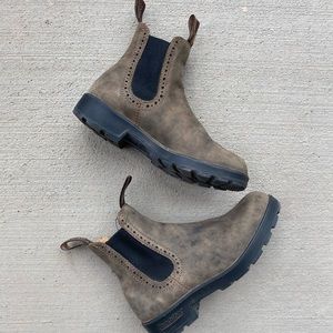 Blundstone 1351 Women’s Classic Chelsea High Top Boots